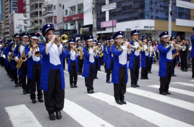 Itapema celebra suas raízes e olha para o futuro no Desfile de 7 de Setembro